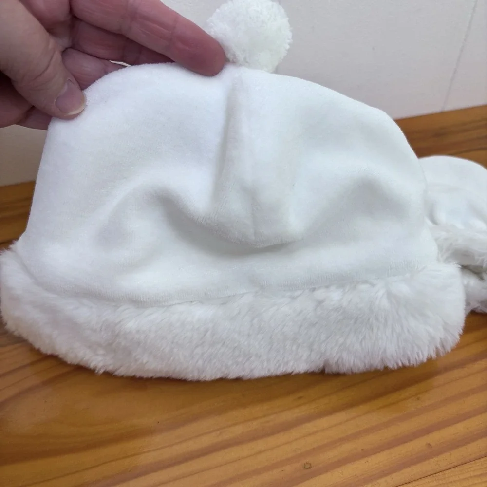 Vintage White Winter‎ Plush Hat and Matching Mittens 0-6 months Infant Faux Fur